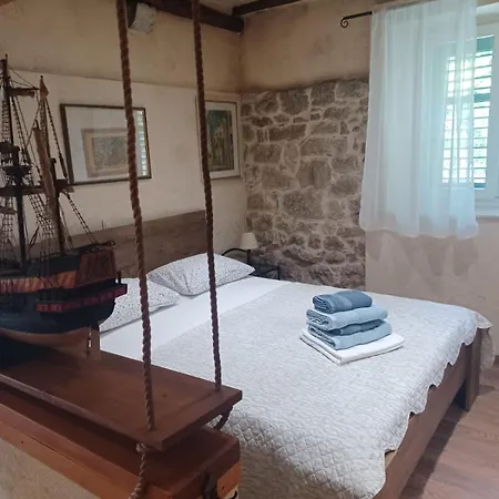 Apartment Romantic Old Town Makarska